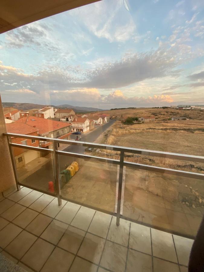 El Rincon Del Marques Apartment Las Navas Del Marques Exterior photo